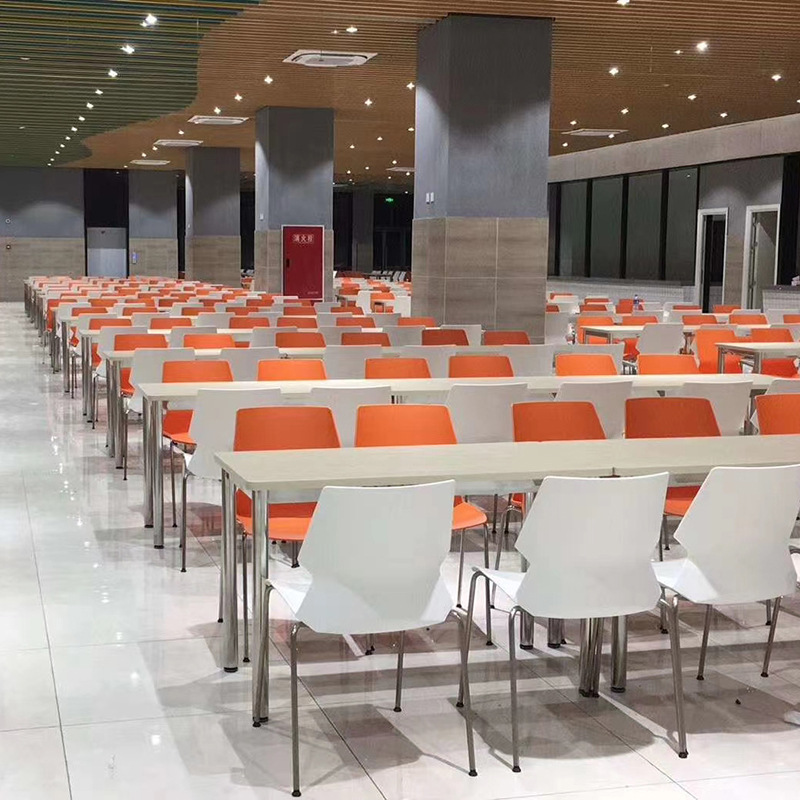 如何选购酒吧餐饮家具？高脚凳吧台桌的3个关键要点(图1)